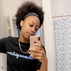 Meet your Posher, Tiara